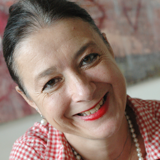 Portrait Isabel Adnyana